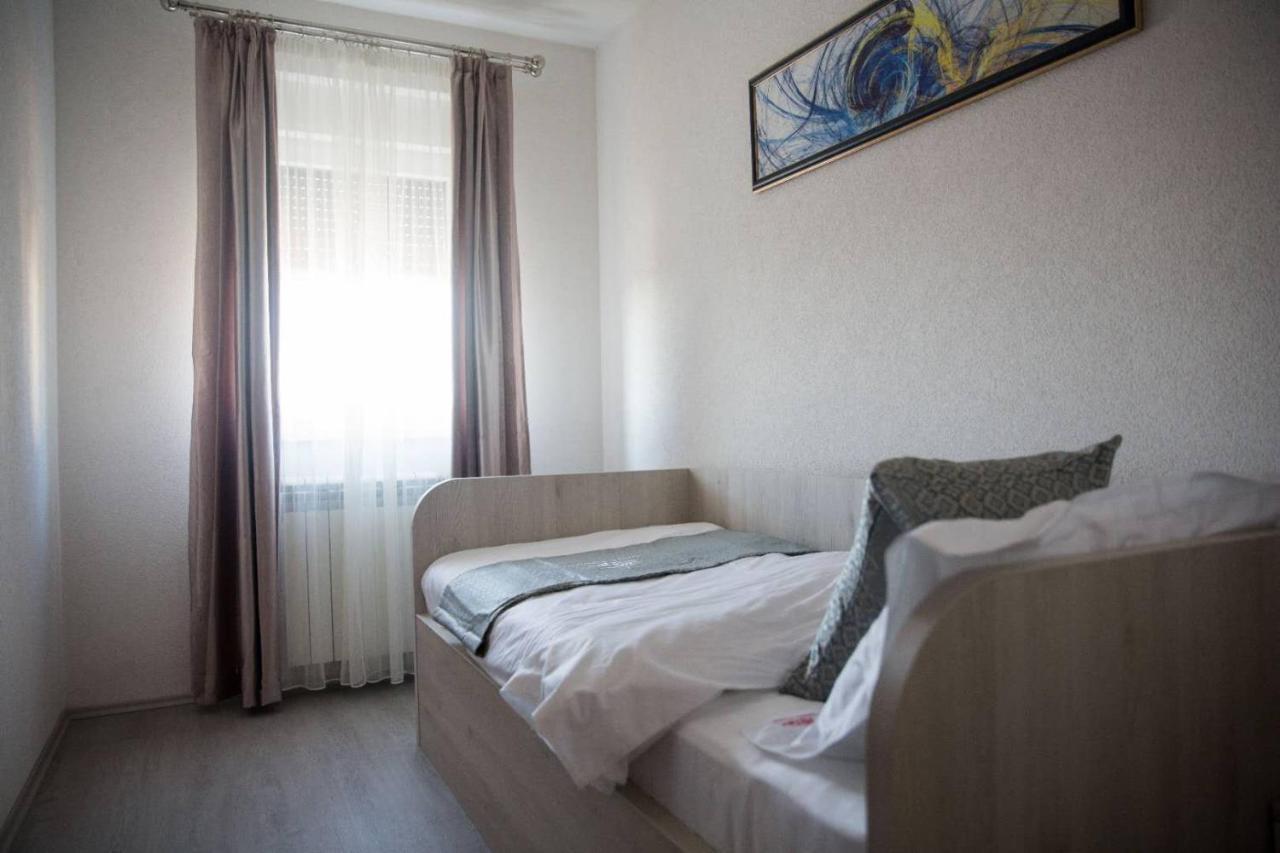 China Town Prenociste Hotel Belgrade Exterior photo